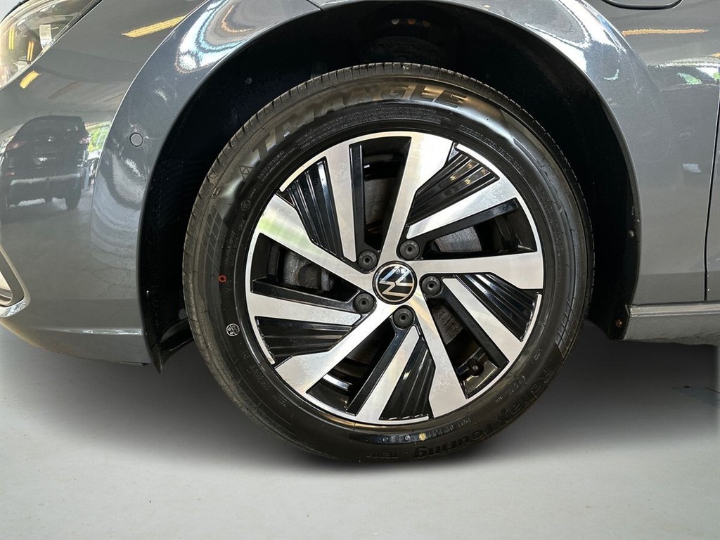 VW Golf 1,4 TSI eHybrid DSG 204HK 5d 6g Aut. - Image 8