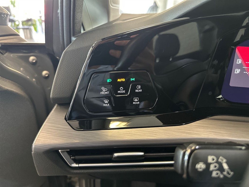 VW Golf 1,4 TSI eHybrid DSG 204HK 5d 6g Aut. - Image 19