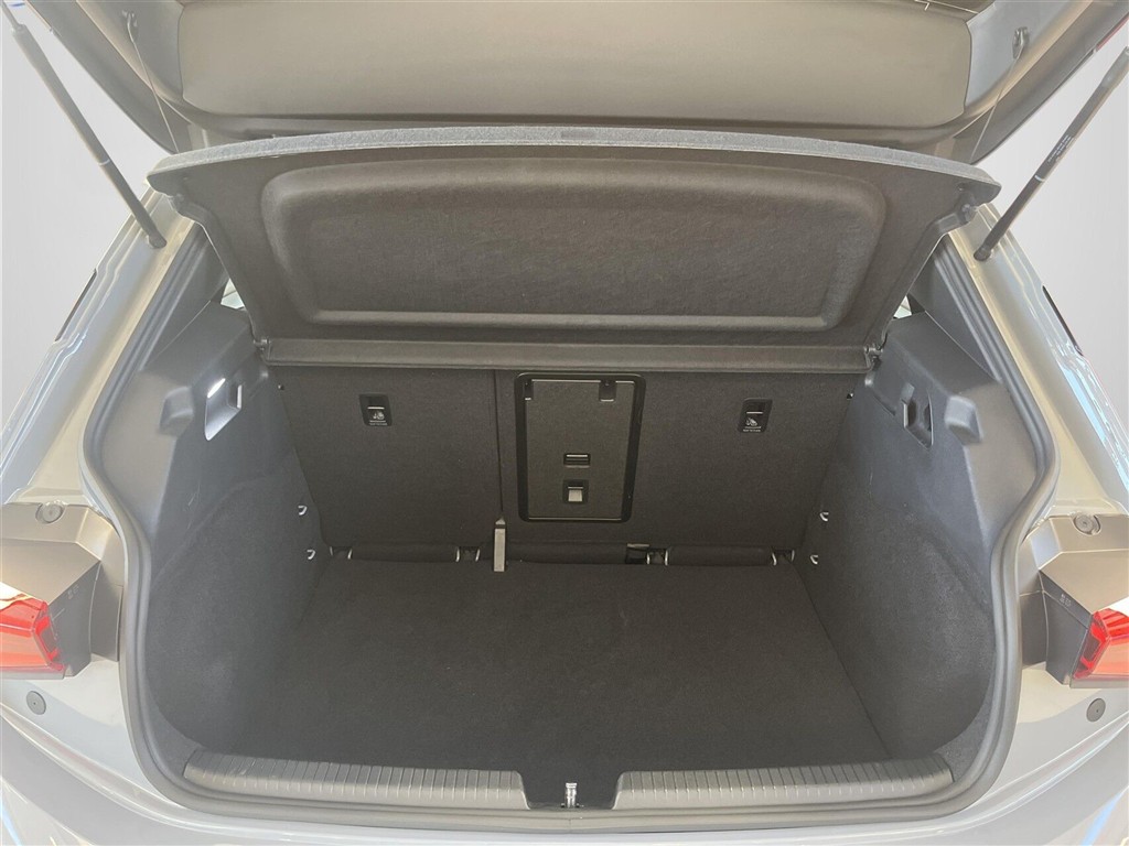 Cupra Born EL Dinamica Pack High 204HK 5d Aut. - Image 18