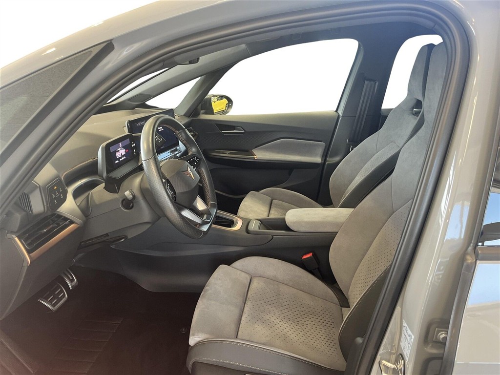 Cupra Born EL Dinamica Pack High 204HK 5d Aut. - Image 4
