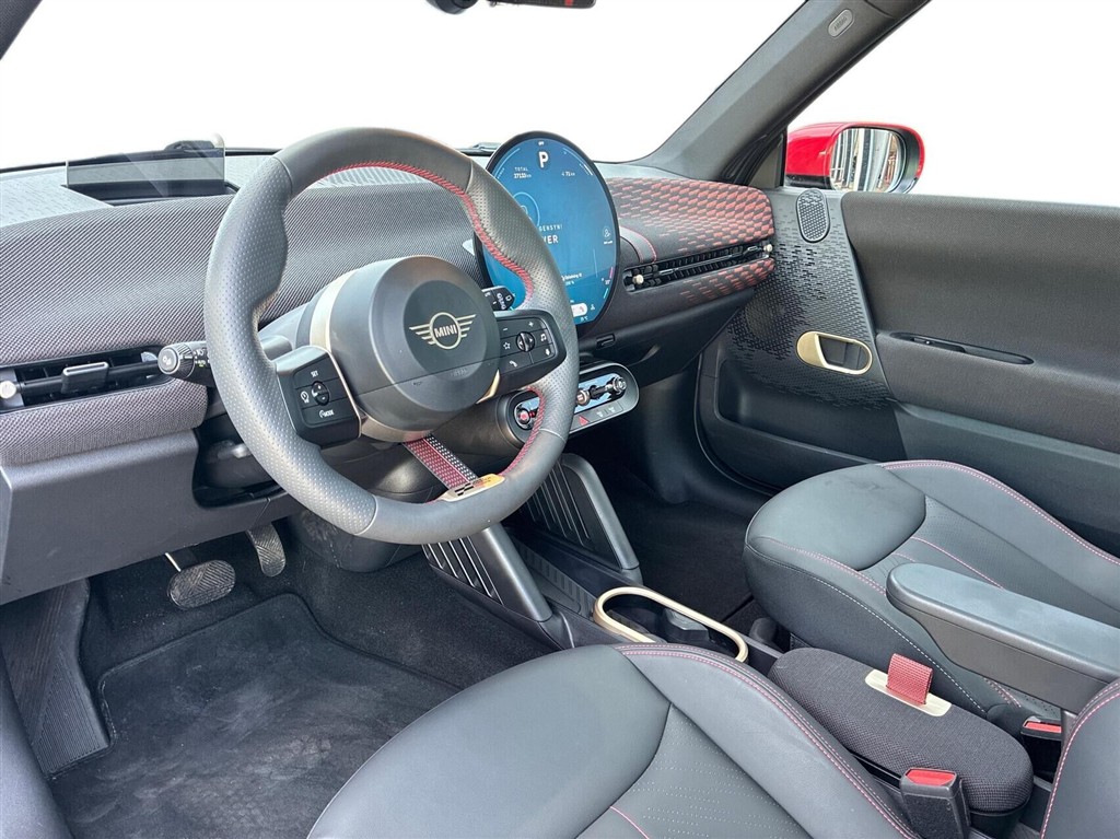 Mini Cooper E EL JCW Trim Option Level M 184HK 3d Aut. - Image 10