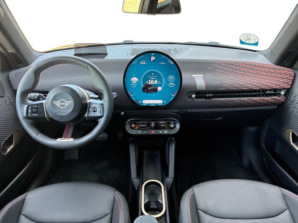 Mini Cooper E EL JCW Trim Option Level M 184HK 3d Aut. - Image 4