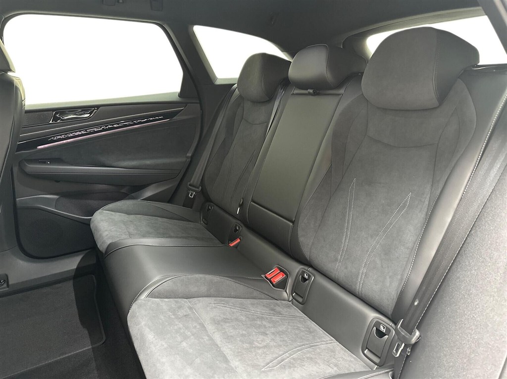 VW ID.7 Tourer EL Pro S 286HK Stc Aut. - Image 13