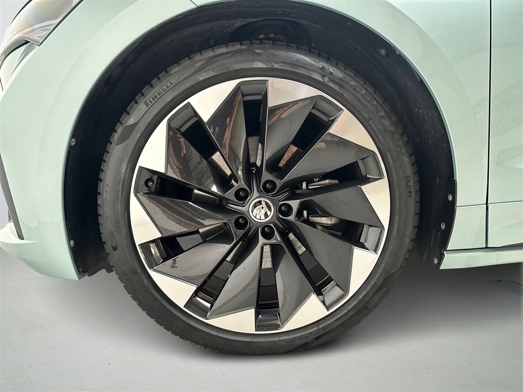 Skoda Enyaq 80 iV Sportline 204HK 5d Aut. - Image 9