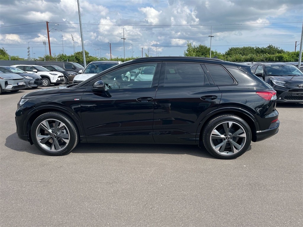 Audi Q4 45 E-tron S Line Edition Quattro 286HK 5d Aut. - Image 7
