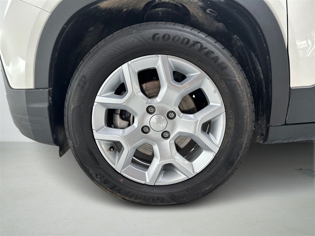 Jeep Avenger EL Altitude 156HK 5d Aut. - Image 9