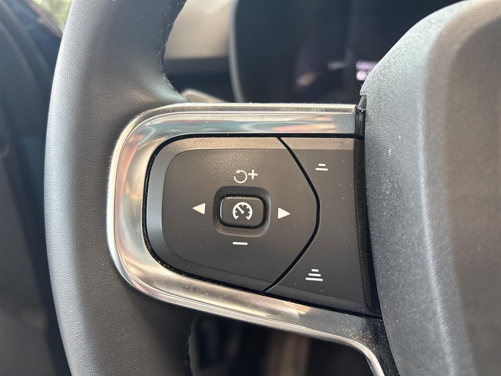 Volvo XC40 P6 Recharge Ultimate 231HK 5d Aut. - Image 20