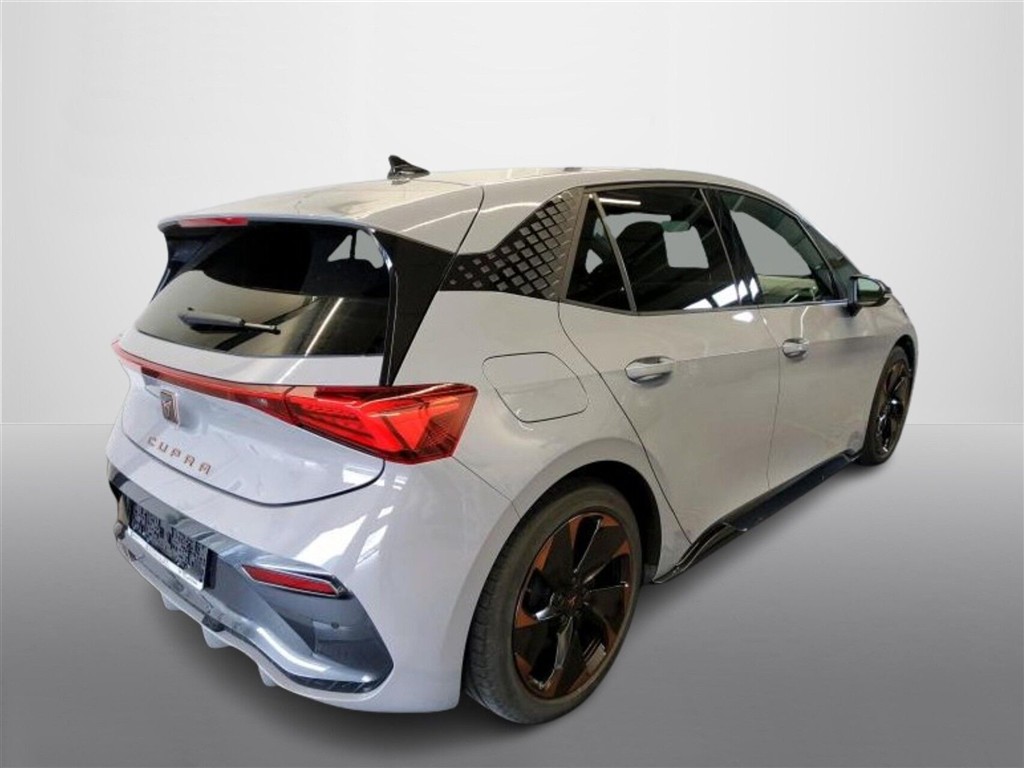 Cupra Born EL Dinamica Pack High 204HK 5d Aut. - Image 2