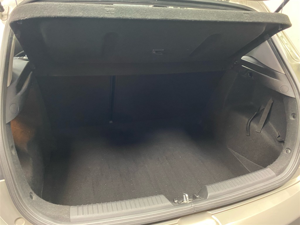Kia Ceed 1,4 CVVT Style 100HK 5d Man. - Image 5