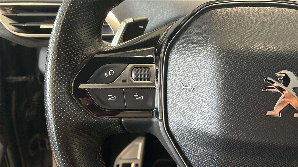Peugeot 3008 1,6 e-THP GT Line 165HK 5d 6g Aut. - Image 11