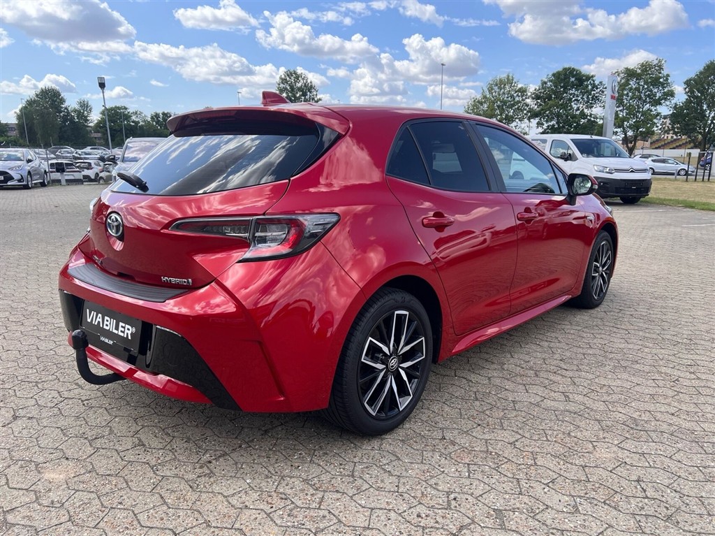 Toyota Corolla 1,8 Hybrid H3 Smart E-CVT 122HK 5d Trinl. Gear - Image 5