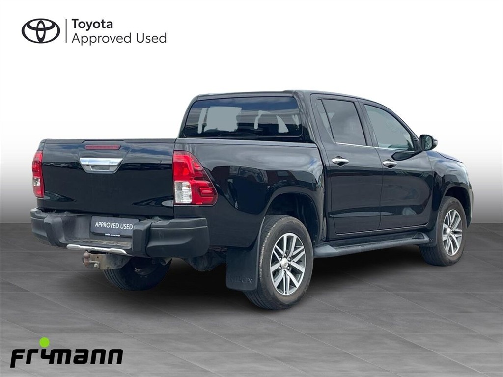 Toyota HiLux Dobb.Kab. 2,4 D-4D Anniversary Edition 4x4 150HK DobKab Aut. - Image 6