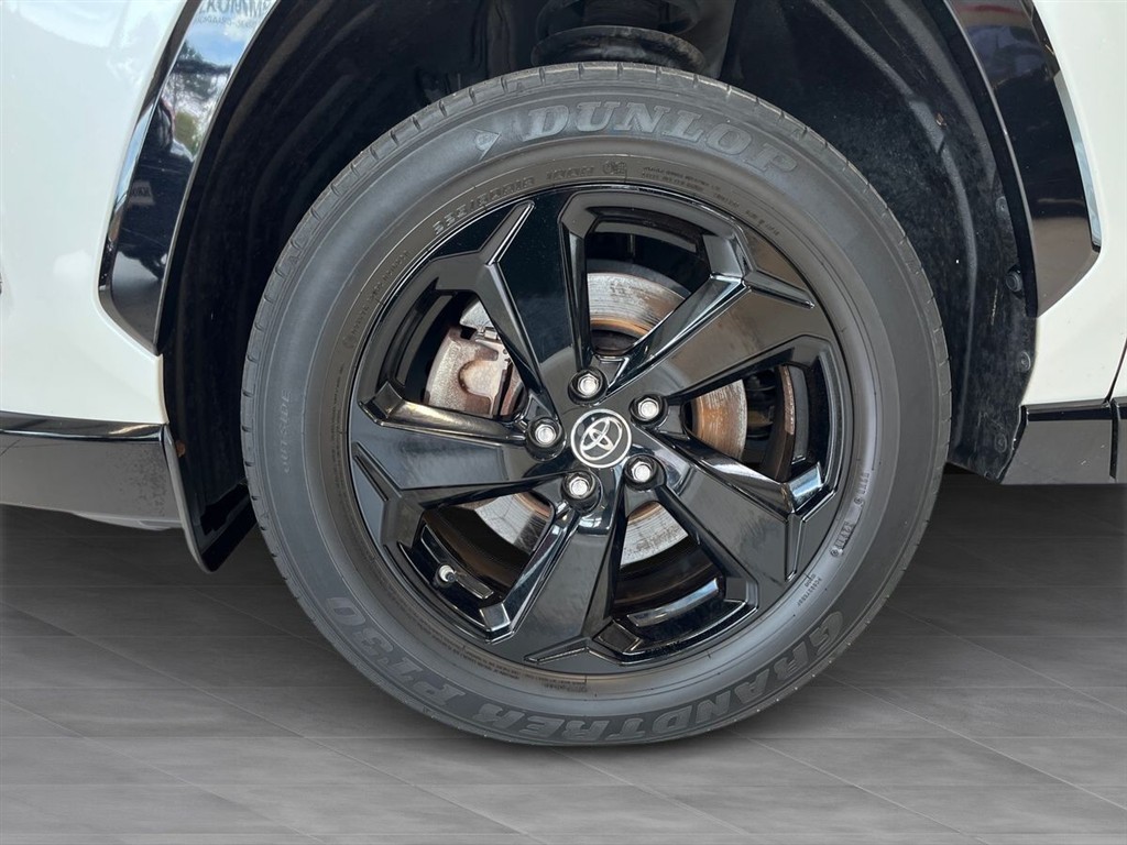 Toyota RAV4 2,5 Hybrid H3 Style 218HK 5d 6g Aut. - Image 18