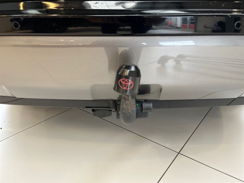 Toyota RAV4 2,5 Hybrid H3 Style 218HK 5d 6g Aut. - Image 19