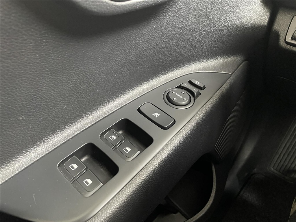 Kia Stonic 1,0 T-GDI Vision 100HK 5d - Image 23