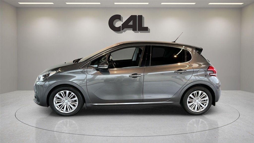 Peugeot 208 1,5 BlueHDi Prestige 100HK 5d - Image 2
