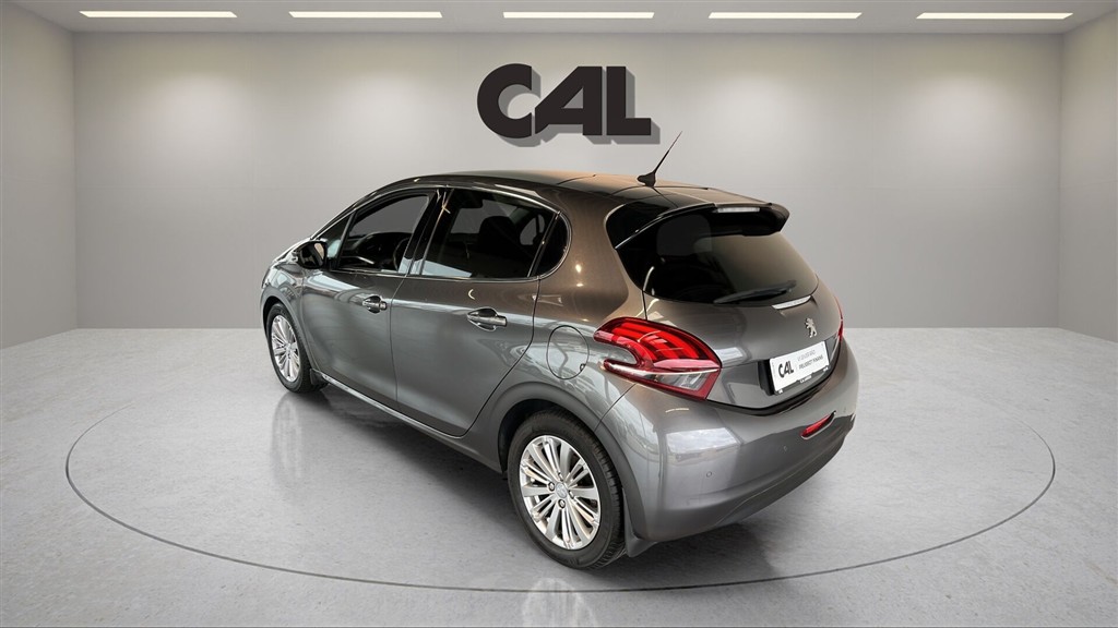 Peugeot 208 1,5 BlueHDi Prestige 100HK 5d - Image 3