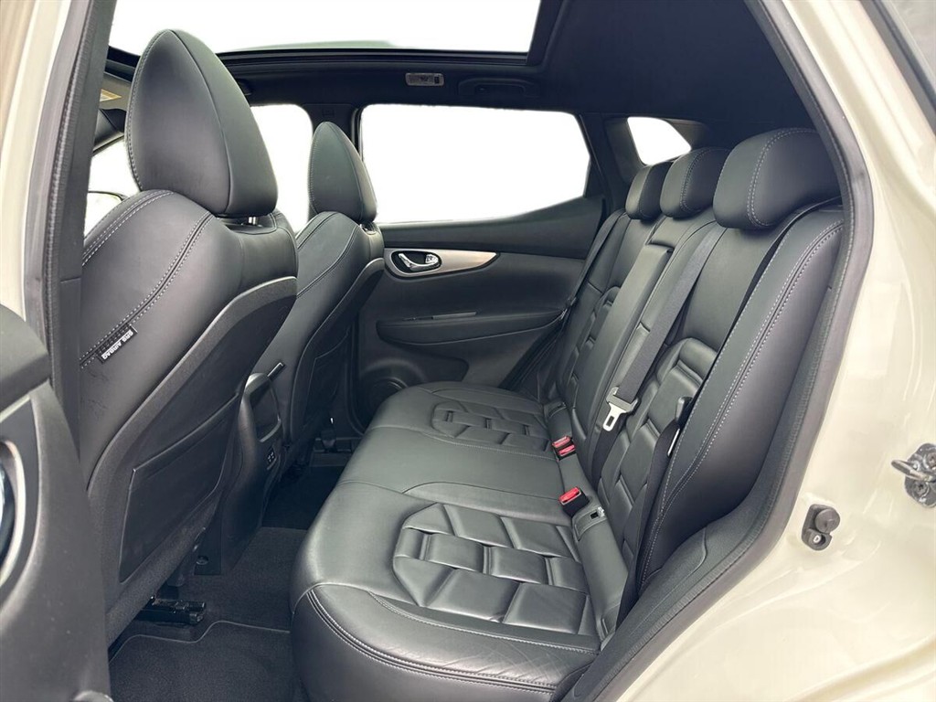 Nissan Qashqai 1,3 Dig-T Tekna+ 140HK 5d 6g - Image 11