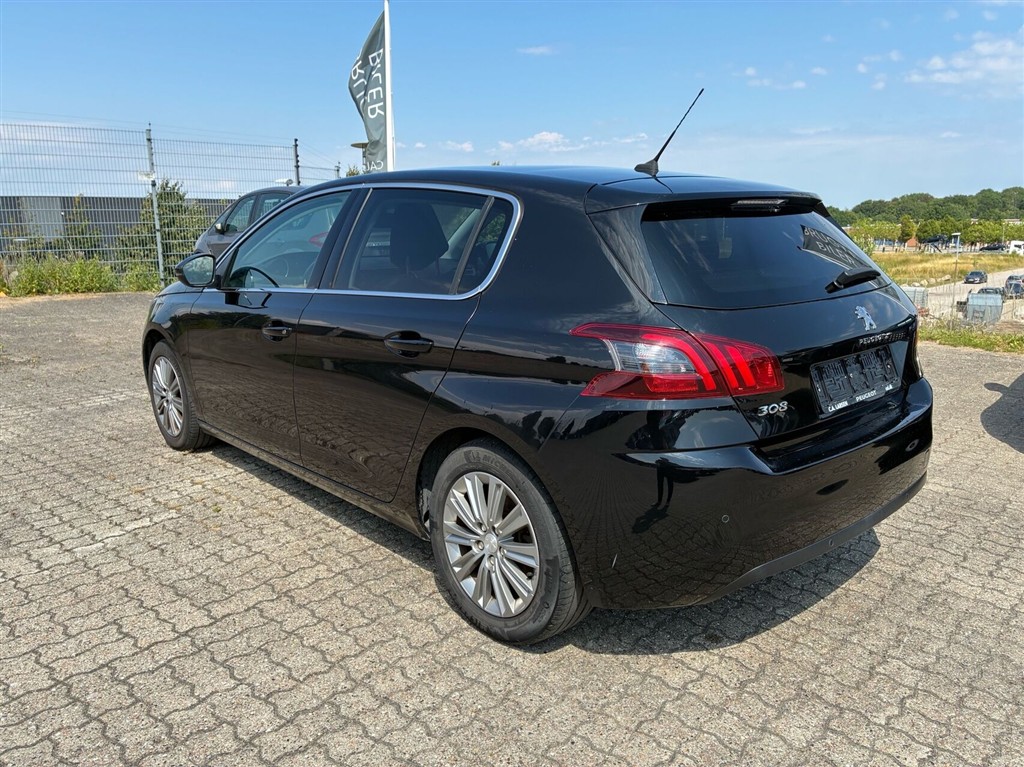 Peugeot 308 1,5 BlueHDi Infinity 130HK 5d 6g - Image 2