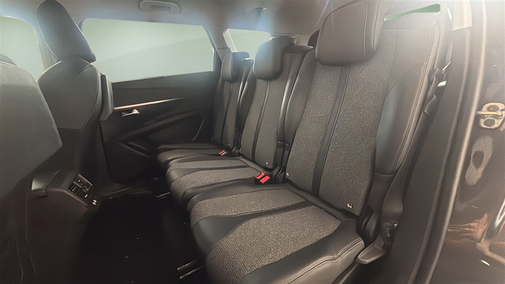 Peugeot 5008 1,5 BlueHDi Infinity 130HK 5d 6g - Image 8