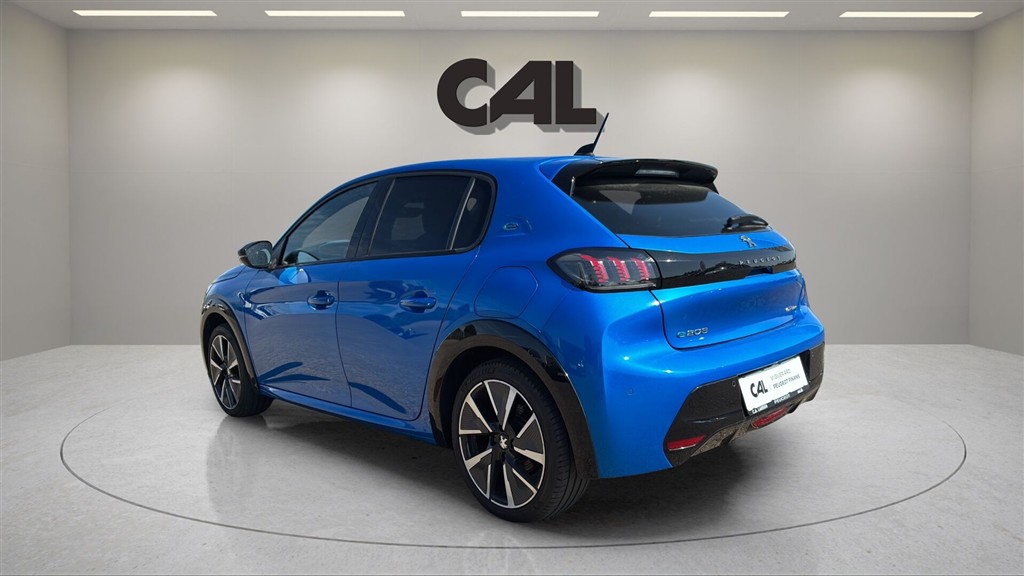 Peugeot e-208 EL GT Line 136HK 5d Aut. - Image 4