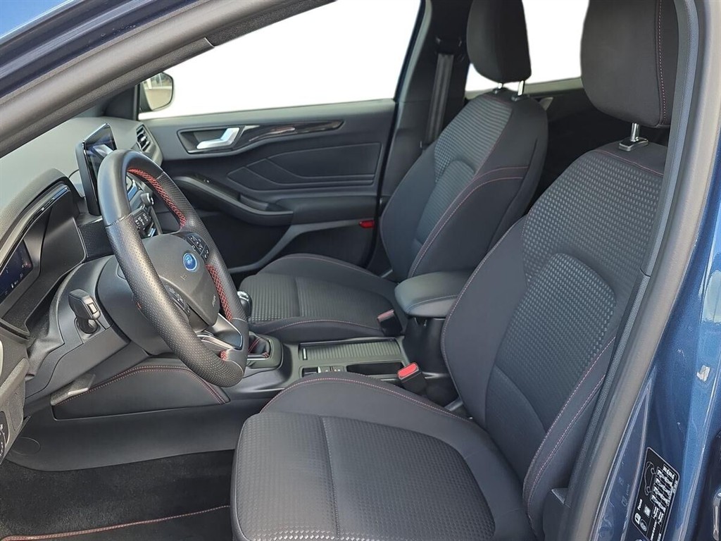 Ford Focus 1,0 EcoBoost Hybrid ST-Line X 155HK 5d 6g - Image 10