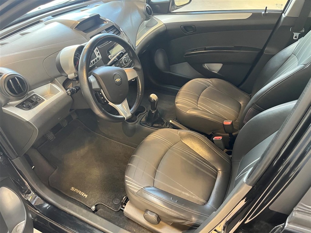 Chevrolet Spark 1,2 LTZ A/C 82HK 5d - Image 9