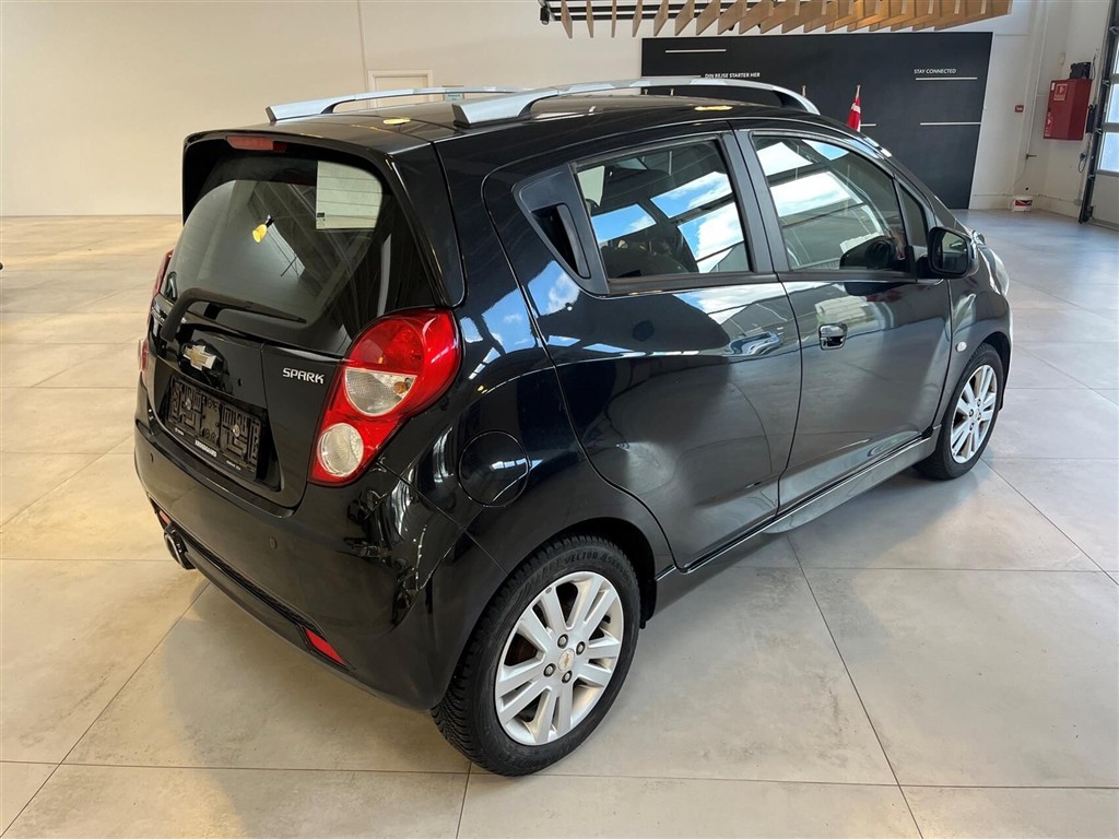 Chevrolet Spark 1,2 LTZ A/C 82HK 5d - Image 3