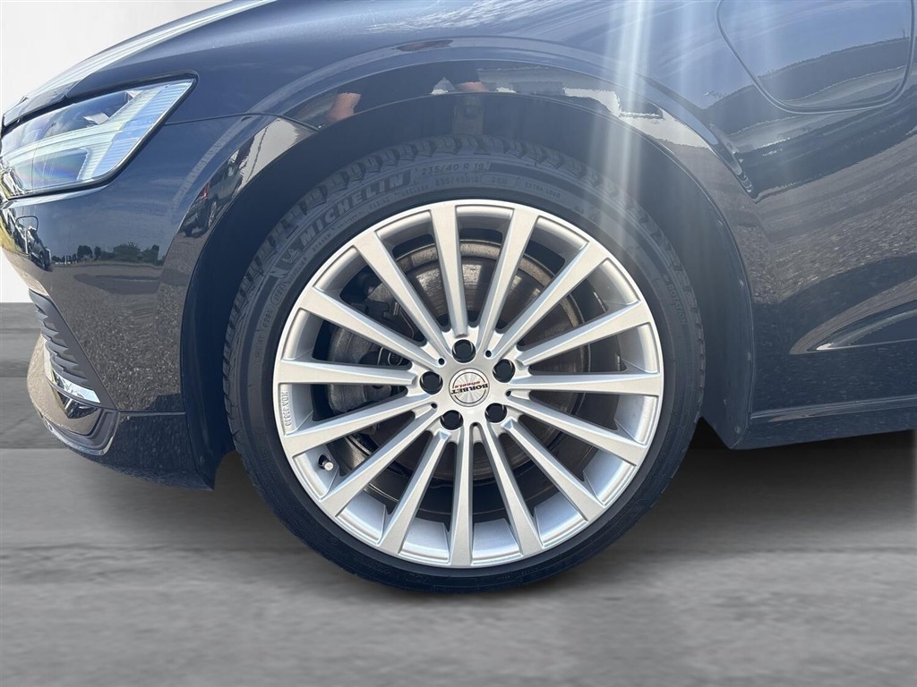 Volvo V60 2,0 T8 Twin Engine Plugin-hybrid Inscription AWD 390HK Stc 8g Aut. - Image 10