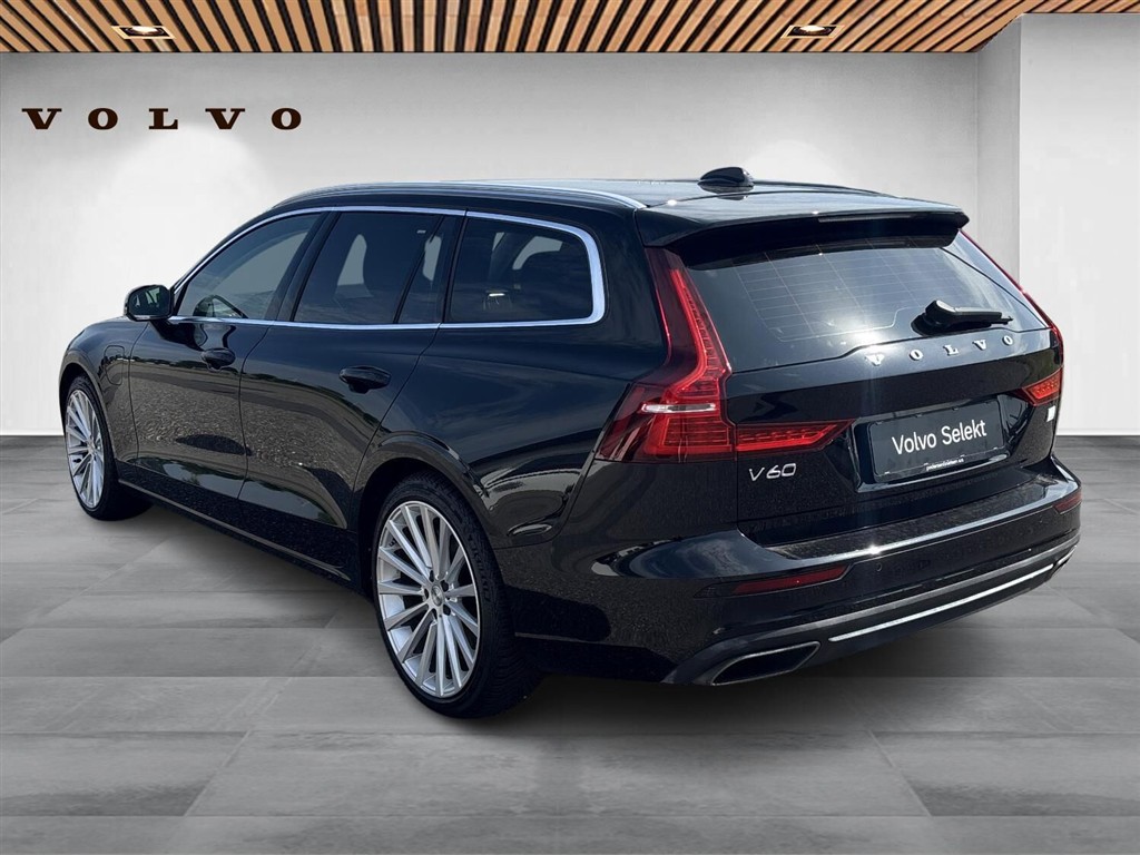Volvo V60 2,0 T8 Twin Engine Plugin-hybrid Inscription AWD 390HK Stc 8g Aut. - Image 2