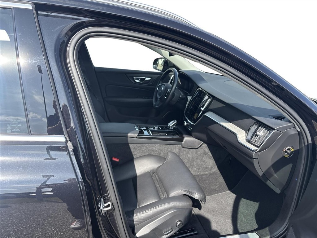 Volvo V60 2,0 T8 Twin Engine Plugin-hybrid Inscription AWD 390HK Stc 8g Aut. - Image 5