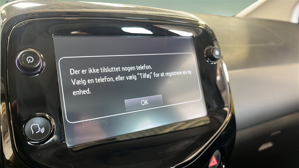 Peugeot 108 1,0 e-Vti Infinity 72HK 5d - Image 17