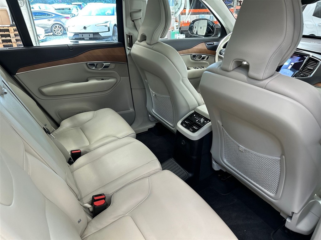 Volvo XC90 2,0 T8 Recharge Plugin-hybrid Inscription AWD 455HK 5d 8g Aut. - Image 7
