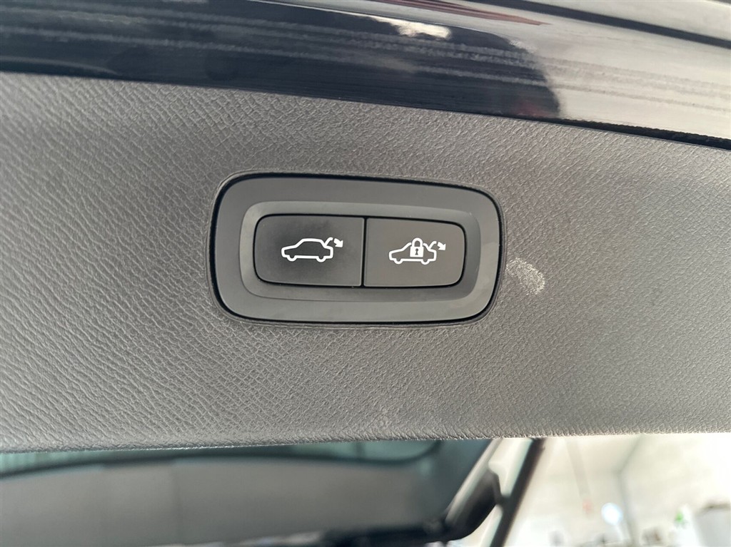 Volvo XC90 2,0 T8 Recharge Plugin-hybrid Inscription AWD 455HK 5d 8g Aut. - Image 18