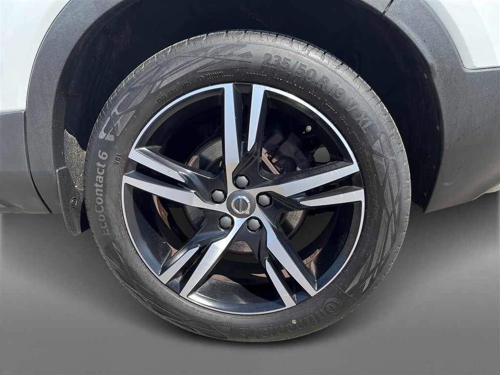 Volvo XC40 1,5 T5 Recharge Plugin-hybrid R-design 262HK 5d 7g Aut. - Image 9