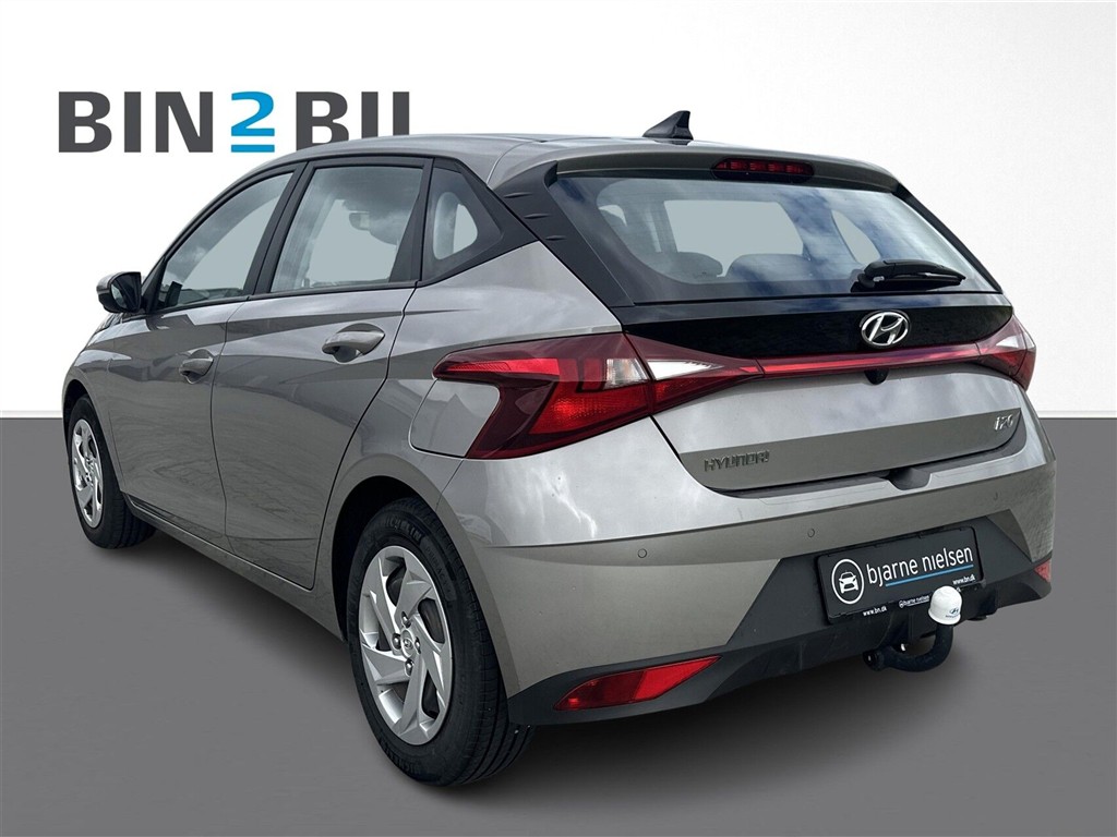Hyundai i20 1,2 MPI Essential Komfort 84HK 5d - Image 3