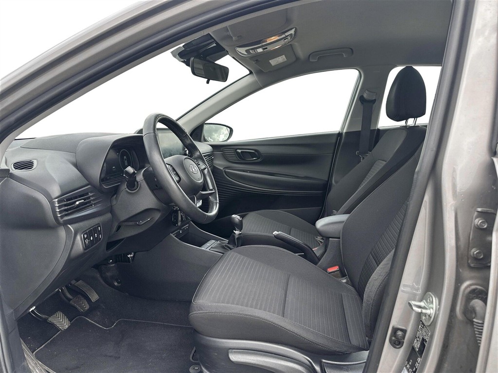 Hyundai i20 1,2 MPI Essential Komfort 84HK 5d - Image 5