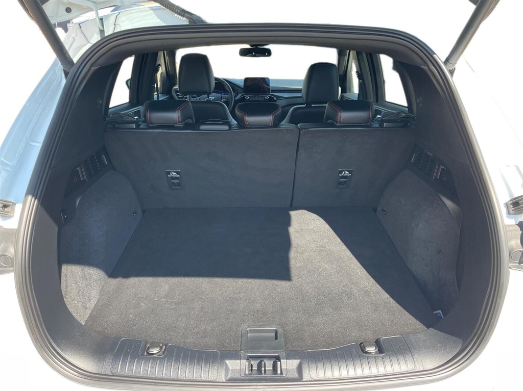 Ford Kuga 2,5 Plugin-hybrid ST-Line X CVT 225HK 5d Trinl. Gear - Image 13