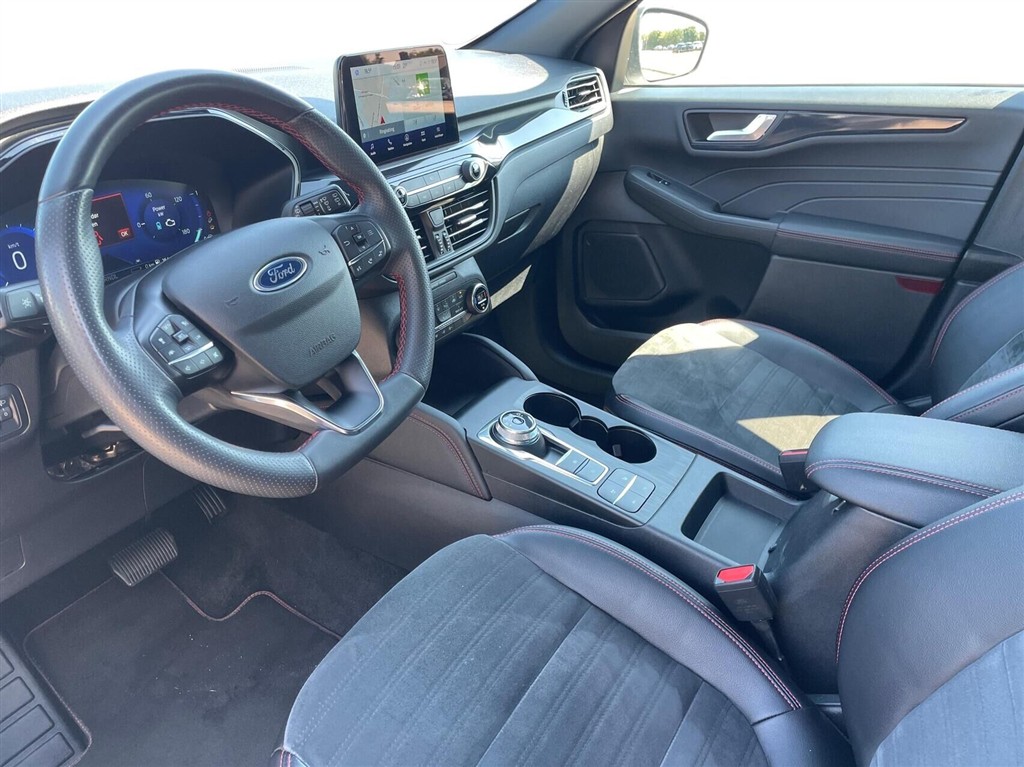 Ford Kuga 2,5 Plugin-hybrid ST-Line X CVT 225HK 5d Trinl. Gear - Image 3