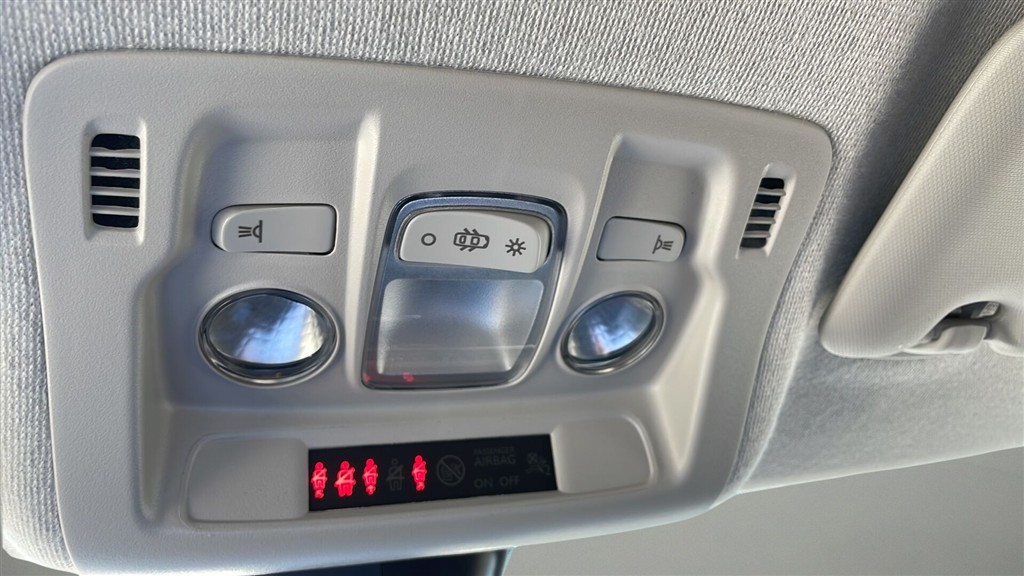 Citroën C3 1,2 PureTech Shine 83HK 5d - Image 12