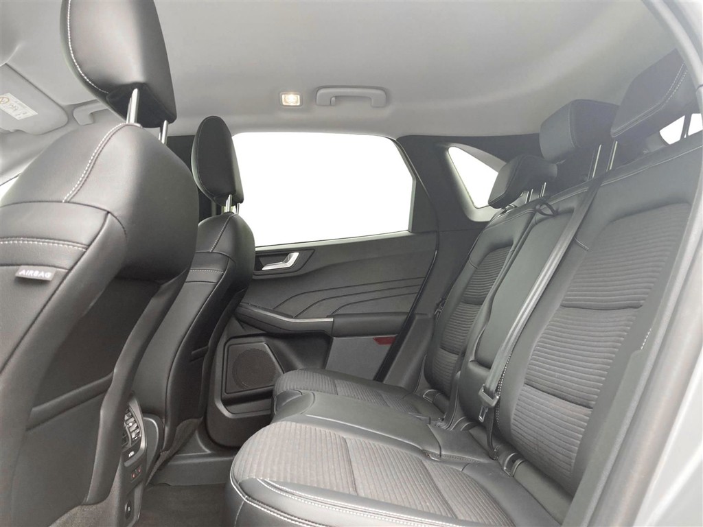 Ford Kuga 2,5 Plugin-hybrid Titanium X CVT 225HK 5d Trinl. Gear - Image 6