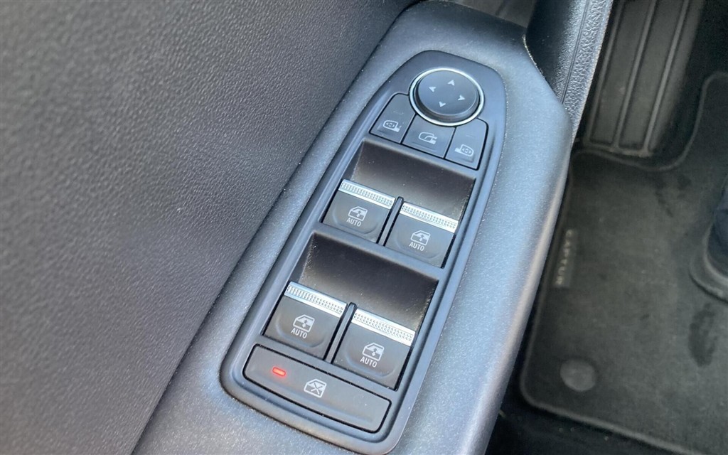 Renault Captur 1,6 E-TECH Plugin-hybrid Zen 160HK 5d Aut. - Image 15