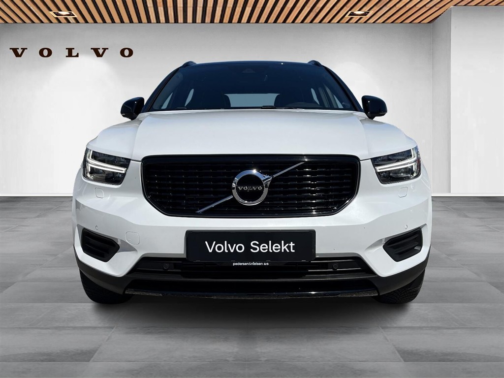 Volvo XC40 1,5 T5 Twin Engine Plugin-hybrid R-design 262HK 5d 7g Aut. - Image 9