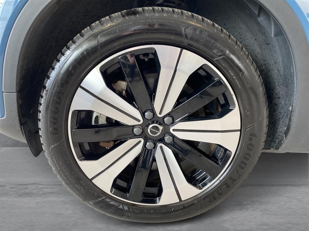 Volvo XC40 P6 Recharge Ultimate 231HK 5d Aut. - Image 10