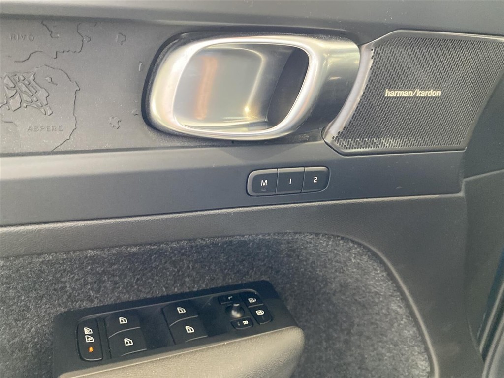 Volvo XC40 P6 Recharge Ultimate 231HK 5d Aut. - Image 20