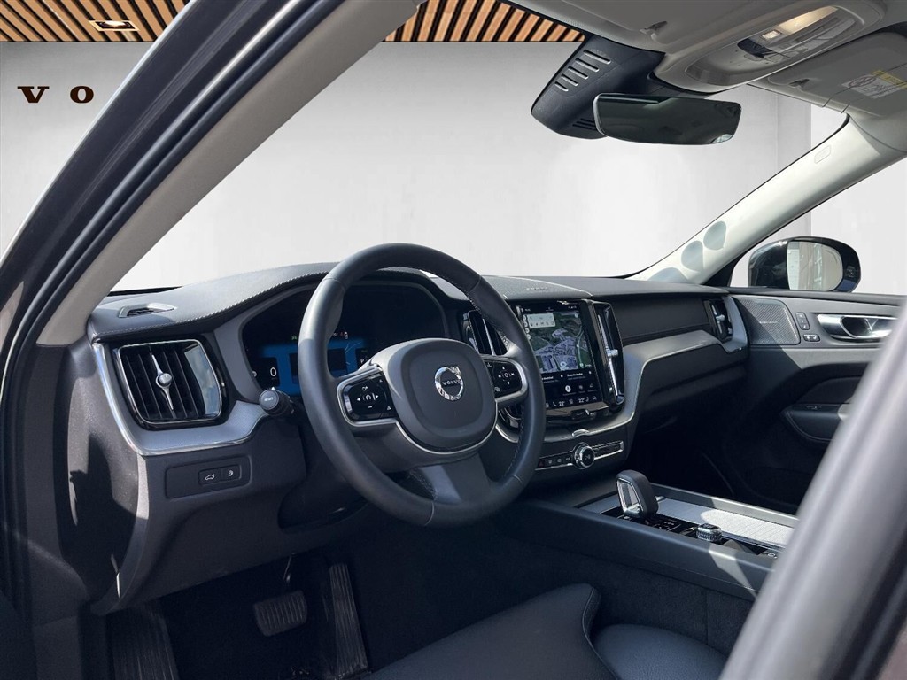 Volvo XC60 2,0 T6 Recharge Plugin-hybrid Ultimate AWD 350HK 5d 8g Aut. - Image 8