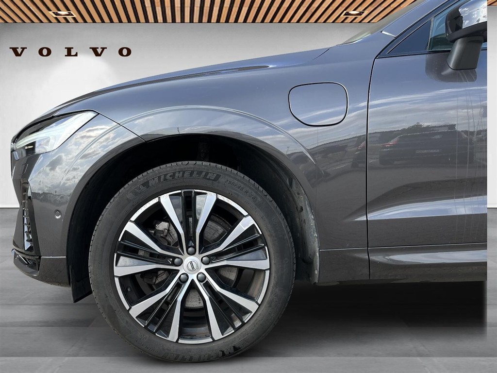 Volvo XC60 2,0 T6 Recharge Plugin-hybrid Ultimate AWD 350HK 5d 8g Aut. - Image 9