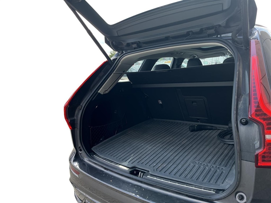 Volvo XC60 2,0 T6 Recharge Plugin-hybrid Ultimate AWD 350HK 5d 8g Aut. - Image 11