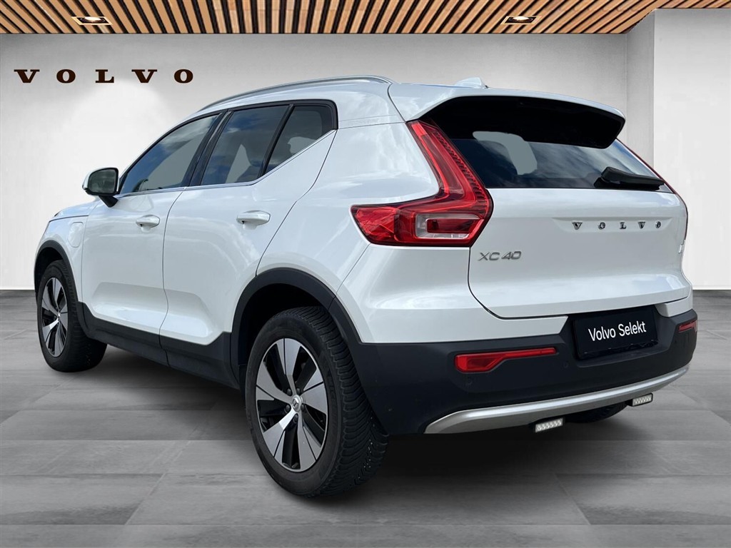 Volvo XC40 1,5 T4 Recharge Plugin-hybrid Plus 211HK 5d 7g Aut. - Image 2