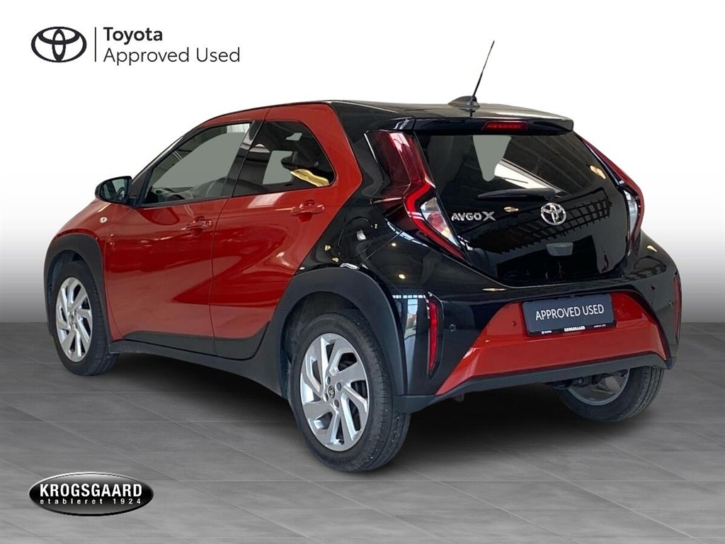 Toyota Aygo X 1,0 VVT-I Pulse 72HK 5d - Image 3